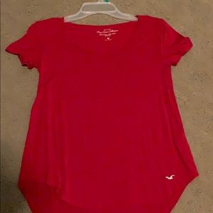 Red short sleeve tee
